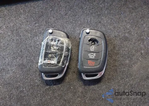 2017 Hyundai Sonata Se z USA, uszkodzony, nr VIN 5NPE24AFXHH446570